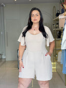 MACAQUINHO FEMININO ELEGANTE COM MANGA SOLTA E BOLSOS LATERAIS – BEGE